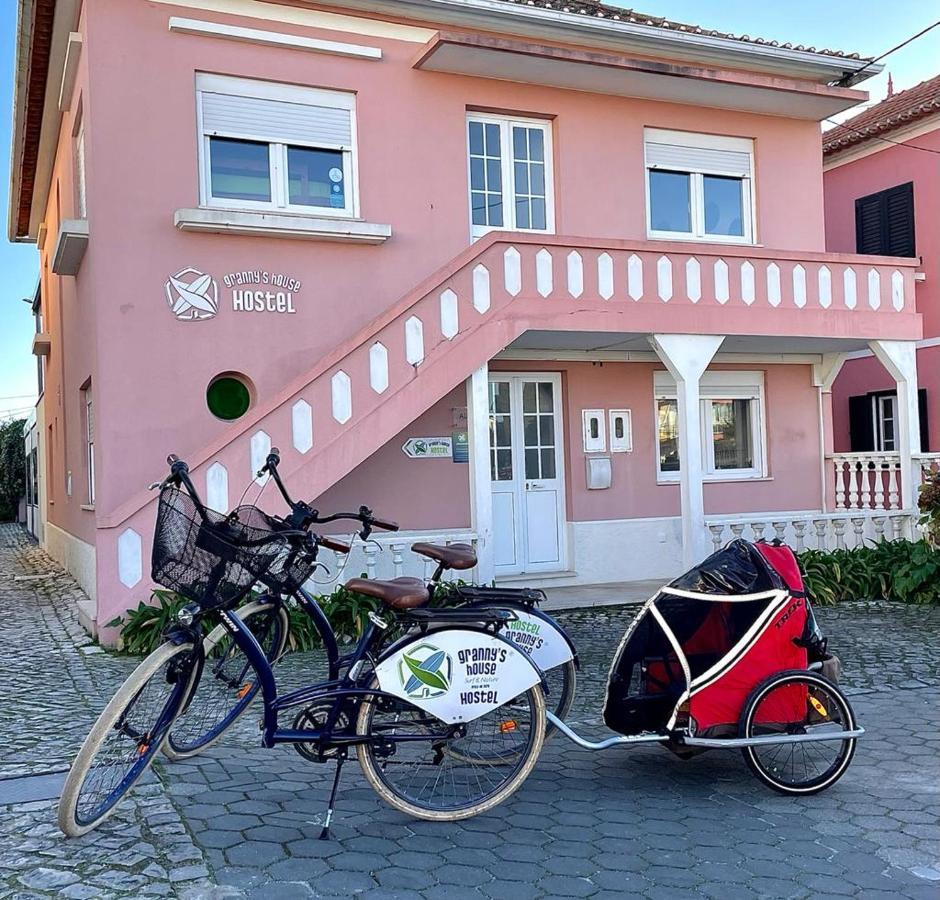 Granny'S Guesthouse プライア・デ・ミラ エクステリア 写真