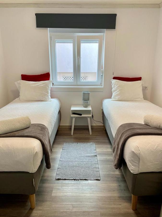 Granny'S Guesthouse プライア・デ・ミラ エクステリア 写真
